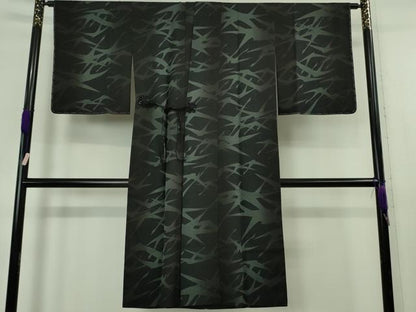 平和屋着物∞極上　道中着　ロング丈　飛鶴シルエット　黒地　逸品　未使用　DZAB6525kh6
