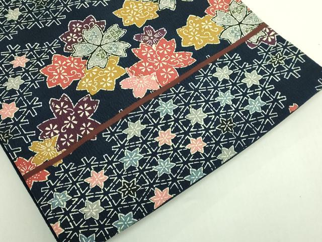 平和屋本店●極上　浦野理一　型染　九寸名古屋帯　舞花文　鬼しぼ縮緬　濃い紺色地　逸品　DZAB6610kh6