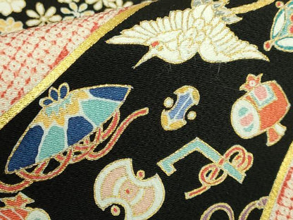 平和屋本店●極上　九寸開き名古屋帯　刺繍　飛鶴宝尽くし花文　蓑亀　黒地　金糸　鬼しぼ縮緬　逸品　DZAB6647kh6