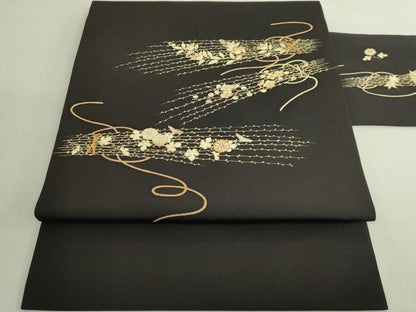 平和屋本店●極上　塩瀬　九寸名古屋帯　駒刺繍　薄花文　金彩　濃い蝋色地　逸品　DZAB6648kh6