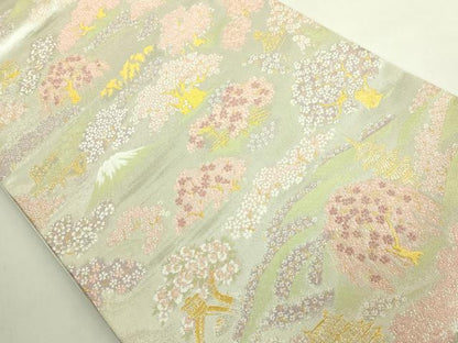 平和屋着物●極上　六通柄袋帯　唐織　天輝曜変織　絢欄桜前線文　暈し染め　金銀糸　冊子付き　やまと誂製　逸品　DZAB6670kh6