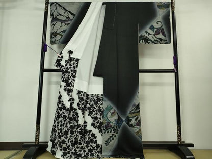 平和屋本店●極上　キモノデザイナー　斉藤上太郎　訪問着　松笹花鳥文　黒地　銀彩　逸品　未使用　DZAB6706kh6