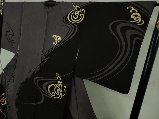 平和屋本店●極上　訪問着　流水文　紅消鼠色×黒　金彩　逸品　DZAB6824kh6