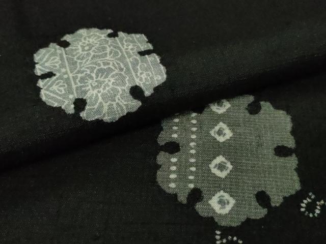平和屋本店●極上　銀座もとじ　小紋　紬地　雪輪重ね　黒地　たとう紙付き　逸品　DZAB6837kh6