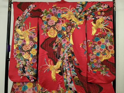 平和屋本店●極上　中国三大刺繍 相良刺繍 色打掛 お引きずり 和装 婚礼 結婚式 花嫁　駒刺繍　束ね熨斗鳳凰花車　金糸　逸品　DZAB6850kh6