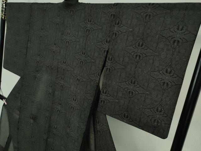 平和屋本店＊極上 夏物 本場大島紬 夏大島 150亀甲 吉祥文 羊羹色地 逸品 DZAB6979kh6