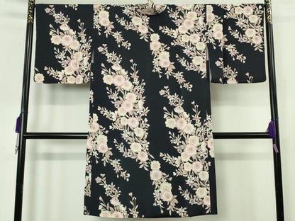 平和屋本店∞極上　道中着　ロング丈　枝垂れ桜　濃紺地　鬼しぼ縮緬　反端付き　逸品　未使用　DZAB6984kh6