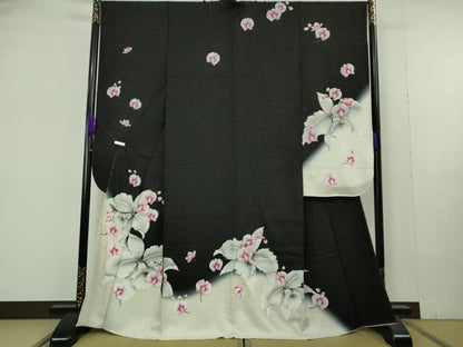 平和屋着物●極上　振袖　胡蝶蘭　暈し染め　黒地　金糸　銀通し地　逸品　未使用　DZAB6992kh6