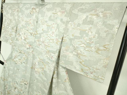 平和屋本店●極上　中国三大刺繍 スワトウ刺繍 汕頭刺繍 総刺繍　訪問着　風景花文　白緑色地　金糸　反端付き　逸品　未使用　DZAB7041kh6