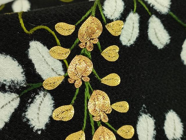 平和屋本店●極上　つけ帯　駒刺繍　藤花房　黒地　金糸　鬼しぼ縮緬　逸品　DZAB7148kh6