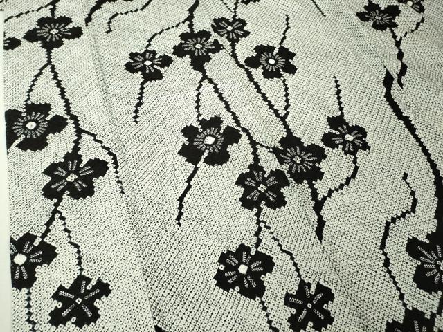 平和屋本店●極上　本疋田絞り　振袖　枝梅　白×黒　ほていや扱い　逸品　DZAB7158kh6