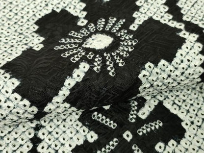 平和屋本店●極上　本疋田絞り　振袖　枝梅　白×黒　ほていや扱い　逸品　DZAB7158kh6