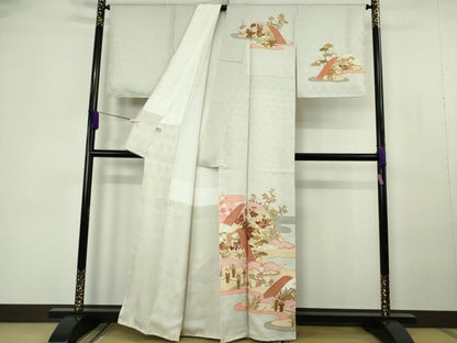 平和屋本店●極上　皇室献上作家　藤井寛　訪問着　駒刺繍　鴛鴦花文　白花色地　金彩　反端付き　逸品　未使用　DZAB7162kh6
