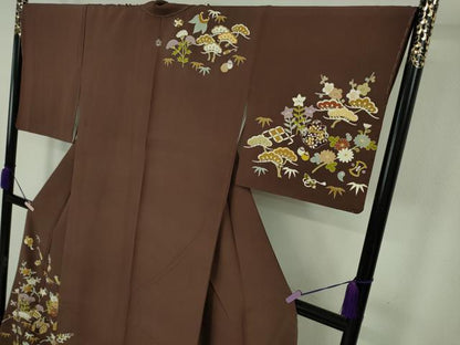 平和屋本店●極上　銀座　志ま亀　訪問着　駒刺繍　宝尽くし　黒鳶色地　金彩　ロング丈　たとう紙付き　逸品　未使用　DZAB7195kh6