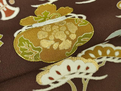 平和屋本店●極上　銀座　志ま亀　訪問着　駒刺繍　宝尽くし　黒鳶色地　金彩　ロング丈　たとう紙付き　逸品　未使用　DZAB7195kh6