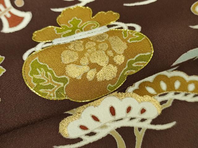 平和屋本店●極上　銀座　志ま亀　訪問着　駒刺繍　宝尽くし　黒鳶色地　金彩　ロング丈　たとう紙付き　逸品　未使用　DZAB7195kh6
