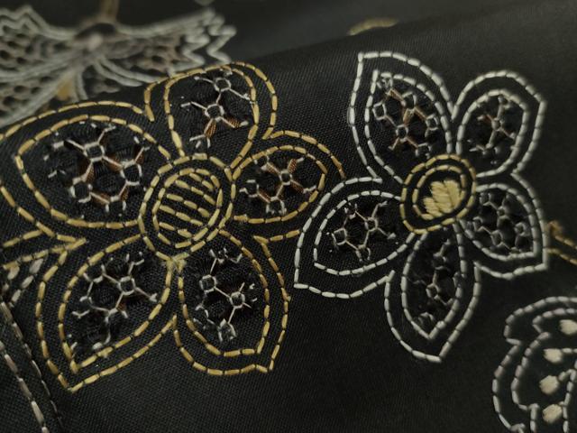 平和屋本店●極上　中国三大刺繍　スワトウ刺繍　汕頭刺繍　刺し子　総刺繍　本場縞大島紬　更紗花文　黒地　逸品　DZAB7205kh6