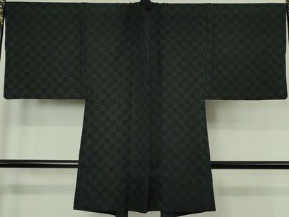平和屋本店∞極上　男性　長羽織　キングサイズ　スリーシーズン　春夏秋　塵除け　市松紋紗　黒地　逸品　DZAB7215kh6