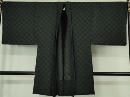 平和屋本店∞極上　男性　長羽織　キングサイズ　スリーシーズン　春夏秋　塵除け　市松紋紗　黒地　逸品　DZAB7215kh6
