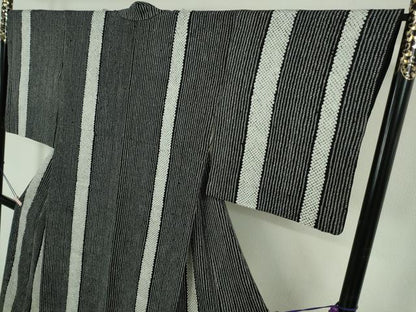 平和屋本店●極上　本疋田絞り　小紋　間道　黒地　鈴乃屋扱い　逸品　DZAB7226kh6