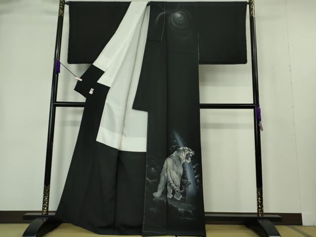 平和屋本店●極上　訪問着　手描き　龍虎　黒地　金銀彩　逸品　未使用　DZAB7240kh6