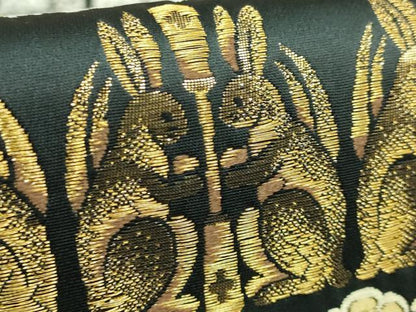 平和屋着物●極上　六通柄袋帯　唐織　錦繍細微　兎　羊羹色地　金銀糸　逸品　DZAB7313kh6