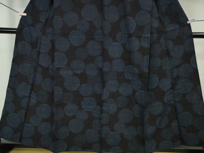 平和屋着物▽極上　本場結城紬　重要無形文化財　単衣　奥順謹製　100亀甲　雪輪重ね　濃紺地　証紙付き　逸品　未使用　DZAB7351kh6