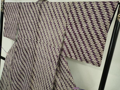 平和屋本店●極上　岩手の匠　草紫堂　南部絞り　紫根染　紬　菱文　正絹　逸品　未使用　DZAB7352kh6