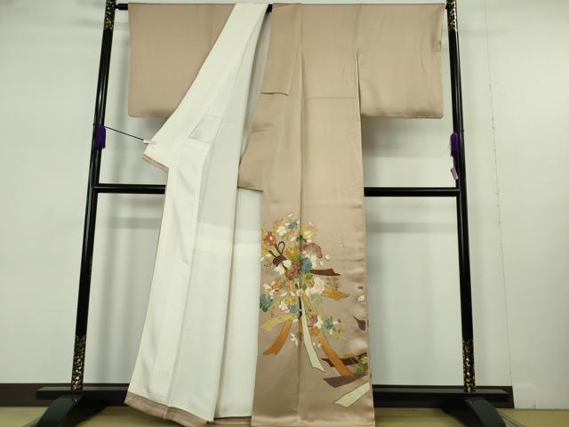 平和屋本店●極上　野口彦太郎　大彦三代目　江戸染繍友禅　色留袖　駒刺繍　束ね熨斗花文　白茶色地　金糸　逸品　DZAB7361kh6