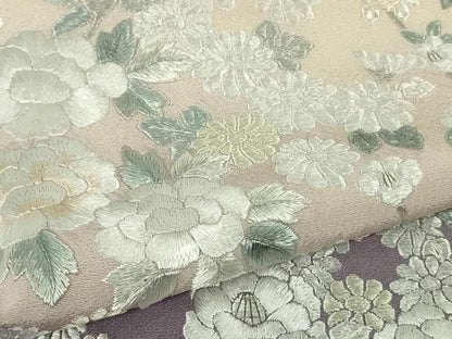 平和屋本店●極上　訪問着・長襦袢(無双仕立て)セット　総刺繍　枝垂れ花　鳥の子色地　暈し染め　逸品　未使用　DZAB7372kh6