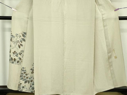 平和屋本店▽極上　キモノデザイナー　斉藤上太郎　訪問着　単衣　花唐草文　練色地　逸品　DZAB7381kh6
