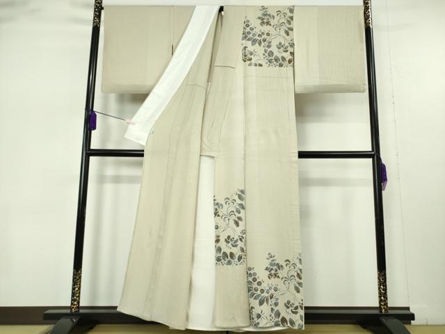 平和屋本店▽極上　キモノデザイナー　斉藤上太郎　訪問着　単衣　花唐草文　練色地　逸品　DZAB7381kh6