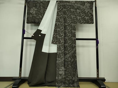 平和屋本店●極上　伝統工芸士　京友禅染色作家　田家鬼彩　訪問着　ペイズリー更紗花文　檳榔子染色地　まるやま扱い　逸品　DZAB7382kh6