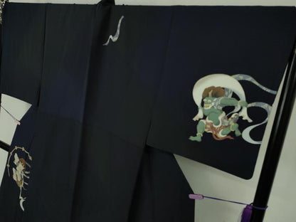 平和屋本店●極上　男性　訪問着　キングサイズ　作家物　風神雷神　黒地　逸品　DZAB7393kh6
