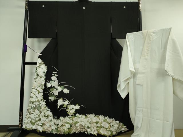 平和屋本店○極上 黒留袖・長襦袢(袷)セット 総刺繍 草花文 金糸 逸品
