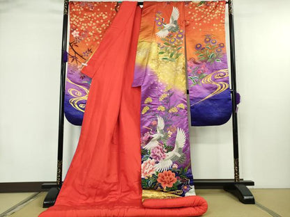 平和屋本店●極上　中国三大刺繍 相良刺繍　総手刺繍　色打掛　和装　婚礼　結婚式　花嫁　飛鶴松花文　暈し染め　金糸　逸品　DZAB7447kh6