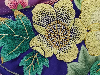 平和屋本店●極上　中国三大刺繍 相良刺繍　総手刺繍　色打掛　和装　婚礼　結婚式　花嫁　飛鶴松花文　暈し染め　金糸　逸品　DZAB7447kh6