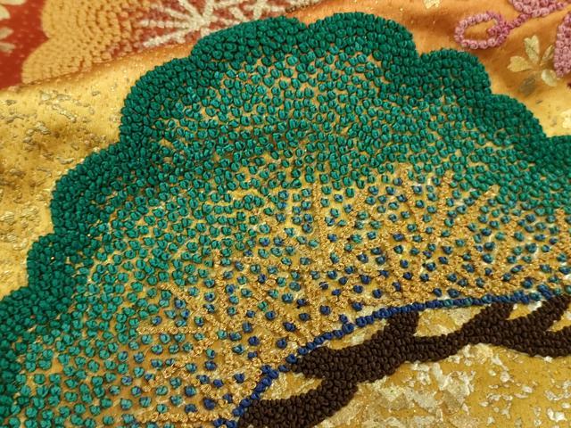 平和屋本店●極上　中国三大刺繍 相良刺繍　総手刺繍　色打掛　和装　婚礼　結婚式　花嫁　飛鶴松花文　暈し染め　金糸　逸品　DZAB7447kh6