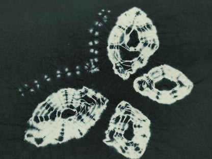 平和屋着物∴極上　夏物　浴衣　有松鳴海絞り　舞蝶文　黒地　綿　逸品　DZAB7486kh6
