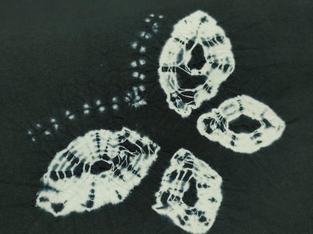 平和屋着物∴極上　夏物　浴衣　有松鳴海絞り　舞蝶文　黒地　綿　逸品　DZAB7486kh6