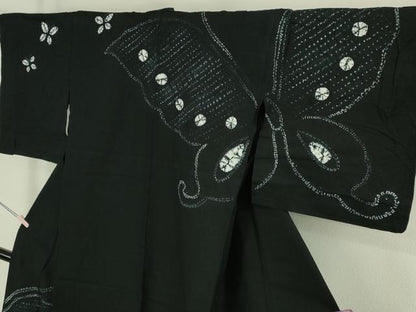 平和屋着物∴極上　夏物　浴衣　有松鳴海絞り　舞蝶文　黒地　綿　逸品　DZAB7487kh6