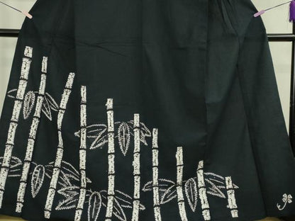 平和屋着物∴極上　夏物　浴衣　有松鳴海絞り　笹竹　黒地　綿　逸品　DZAB7490kh6