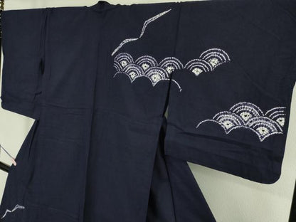 平和屋着物∴極上　夏物　浴衣　有松鳴海絞り　青海波　紺色地　綿　逸品　DZAB7495kh6