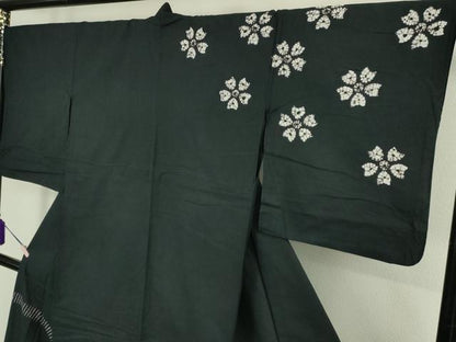 平和屋着物∴極上　夏物　浴衣　有松鳴海絞り　舞花文　黒地　綿　逸品　DZAB7496kh6