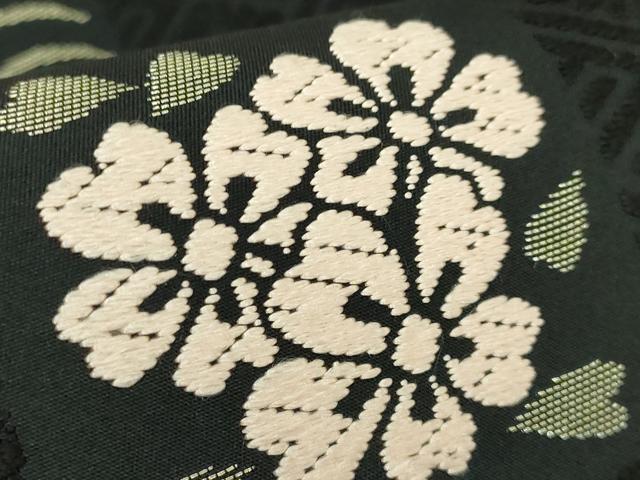 平和屋着物●極上　山口美術織物　皇室　伊勢神宮御用　西陣織　九寸名古屋帯　唐織　市松兎に雪月花紋　黒地　金糸　逸品　DZAB7540kh6