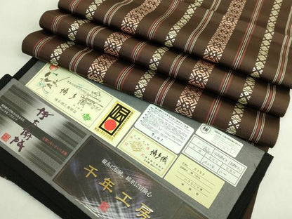 平和屋本店●極上　1897年創業 名門岡野 本場筑前博多織 千年工房　八寸名古屋帯　千年献上　博多金ラベル　証紙付き　逸品　DZAB7587kh6