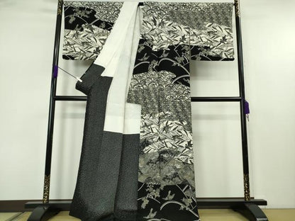 平和屋本店●極上　江戸紅型　五味桂子　訪問着　花鳥風景　白×黒　鬼しぼ縮緬　逸品　DZAB7623kh6