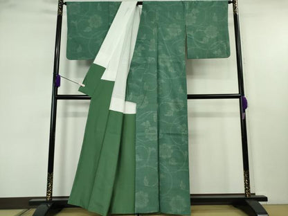 平和屋本店●極上　本場結城紬　重要無形文化財　100亀甲　飛び亀甲柄　花唐草文　木賊色地　証紙付き　逸品　DZAB7640kh6