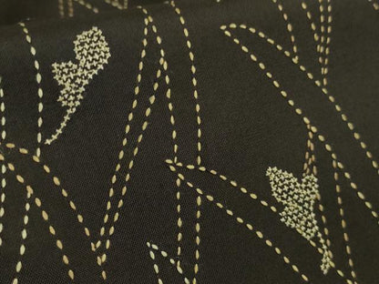 平和屋本店●極上　本場大島紬　訪問着　総刺繍　刺し子　乱菊　黒紅色地　逸品　DZAB7677kh6