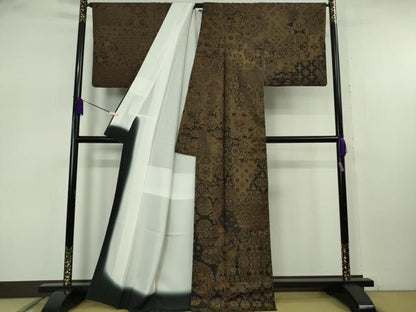平和屋本店●極上　白泥染の第一人者・絣の魔術師 恵積五郎 本場大島紬 訪問着 恵大島織物謹製　9マルキ　切嵌鳥獣花文　逸品　DZAB7695kh6